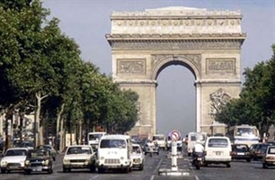 La France veut limiter les voitures dans les centres villes